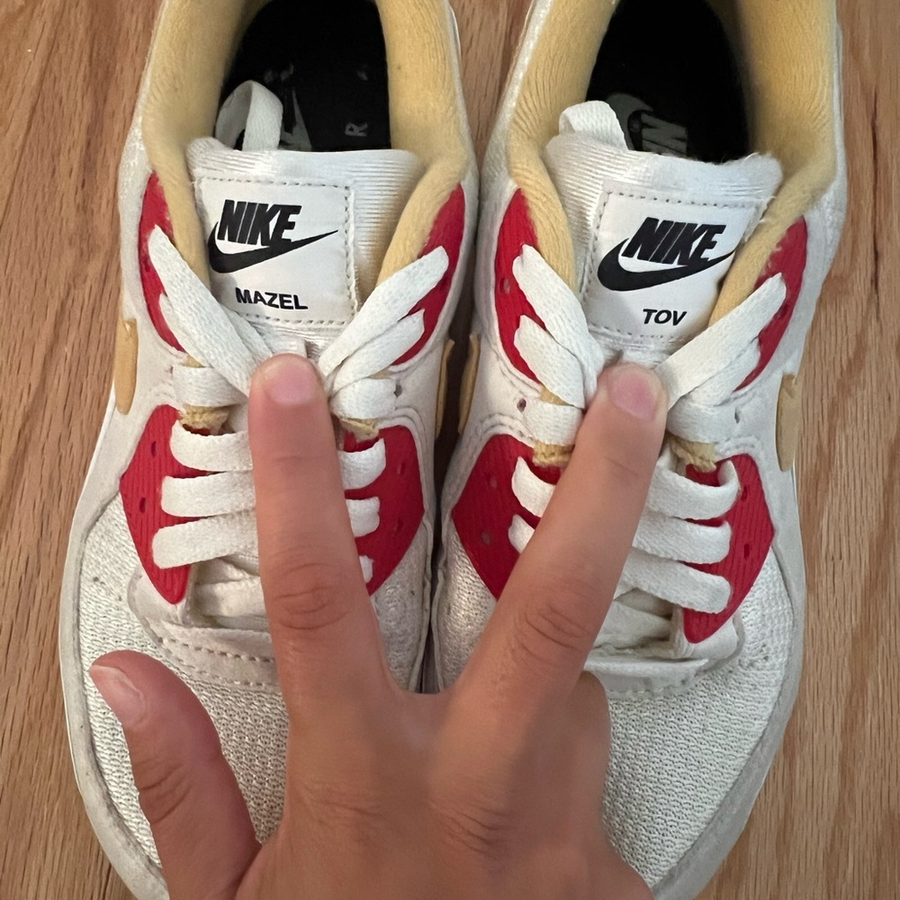 Women’s Nike Airmax - custom tongue “mazel tov” size 7 - Picture 3 of 5